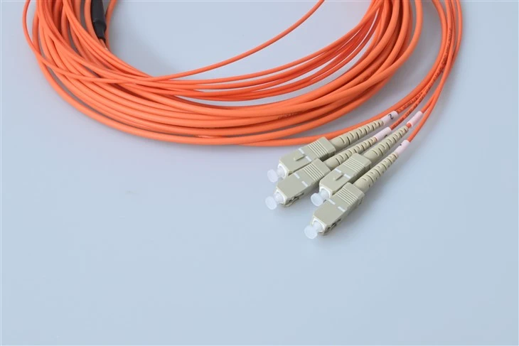 Cordon de brassage 12 conducteurs SC Multimode Orange