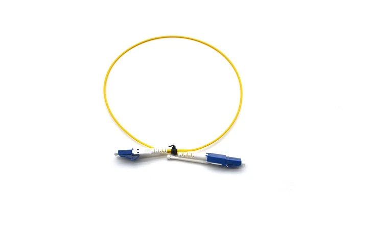 Cordon de brassage fibre duplex monomode LC vers LC UPC – 9/125 μm OS2 avec gaine LSZH
