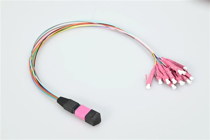 Cordons de brassage fibre Mpo-lc 12 cœurs OM4