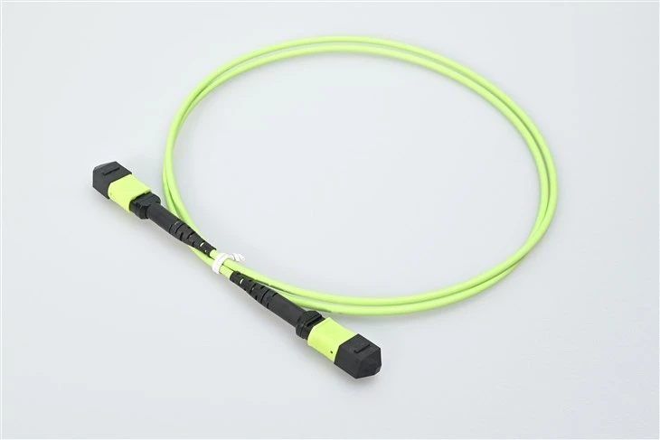 Cordons de brassage fibre MTP MPO MM SX